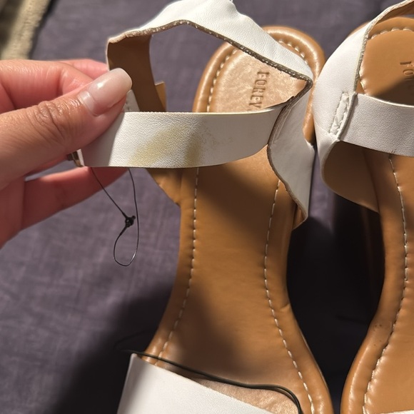 Trendy White Platform Sandals - Picture 4 of 4